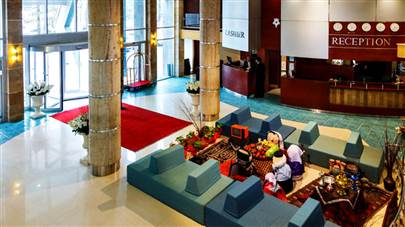 لابی هتل پارسیان کوثر اصفهان لابی هتل پارسیان کوثر اصفهان